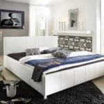 XXS® Möbel Design Polsterbett 100 x 200 cm Kira in weiß abgestepptes Kopfteil teilzerlegt Füße Chrom Farben