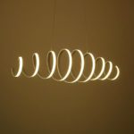 KJLARS Modernen spiral Pendelleuchte LED Hängeleuchte Haengelampe Schlafzimmer Esstisch Aluminium Leuchtmittel (Kühlweiß)